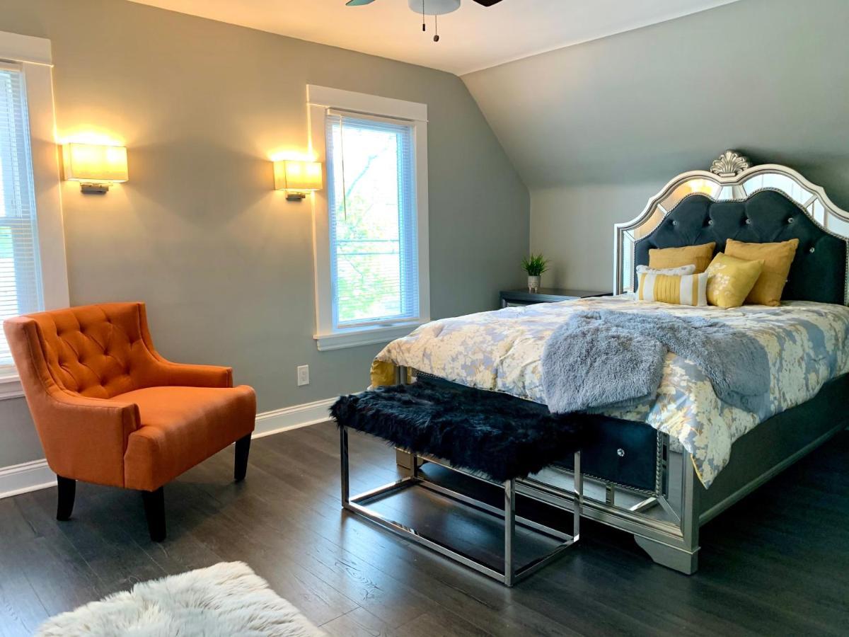 ניאגרה פולס The Oakwood Cottage- With Private Yard & Parking, Minutes From Falls & Casino By Niagara Hospitality מראה חיצוני תמונה